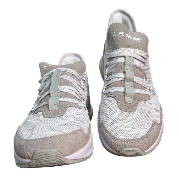 LA Gear Women’s Runyon Suede Low Top Sneaker Size 7 - 2022 Legacy Collection - Picture 13 of 16